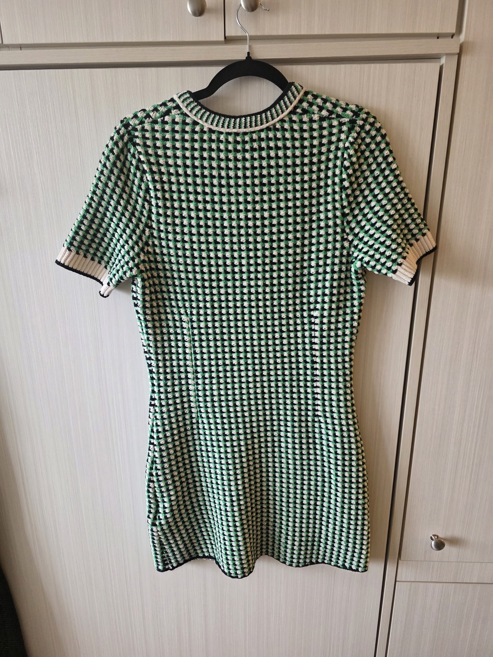 Maje Green and White Knit Mini Dress with Pocket Details, French 40 = USA 8-10. - Picture 2 of 6